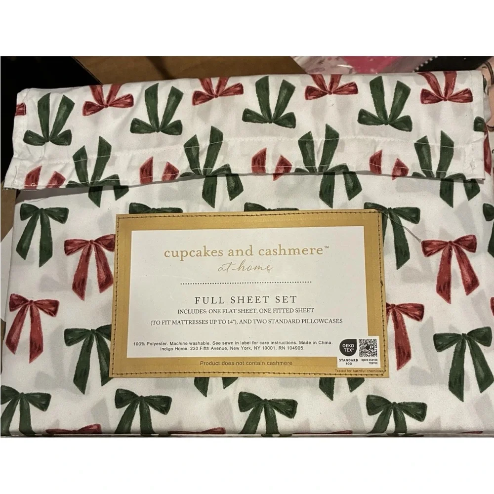 Cupcakes and Cashmere Red and Green Coquette Bows FULL Sheet Set Holiday NEW